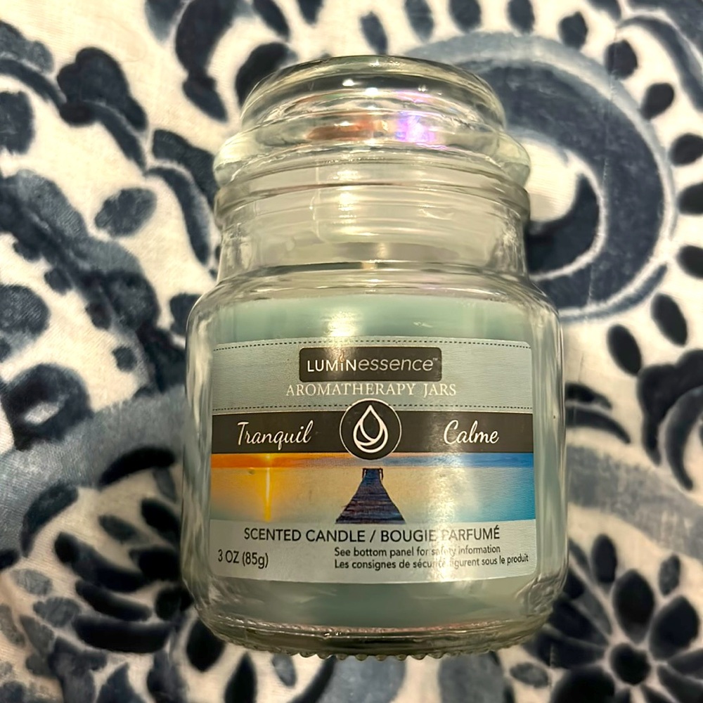 Tranquil Candle - Picture 1 of 4